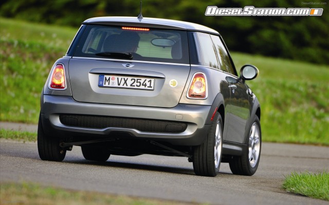 BMW MINI E Widescreen Picture #10 BMW MINI E Widescreen Picture #10